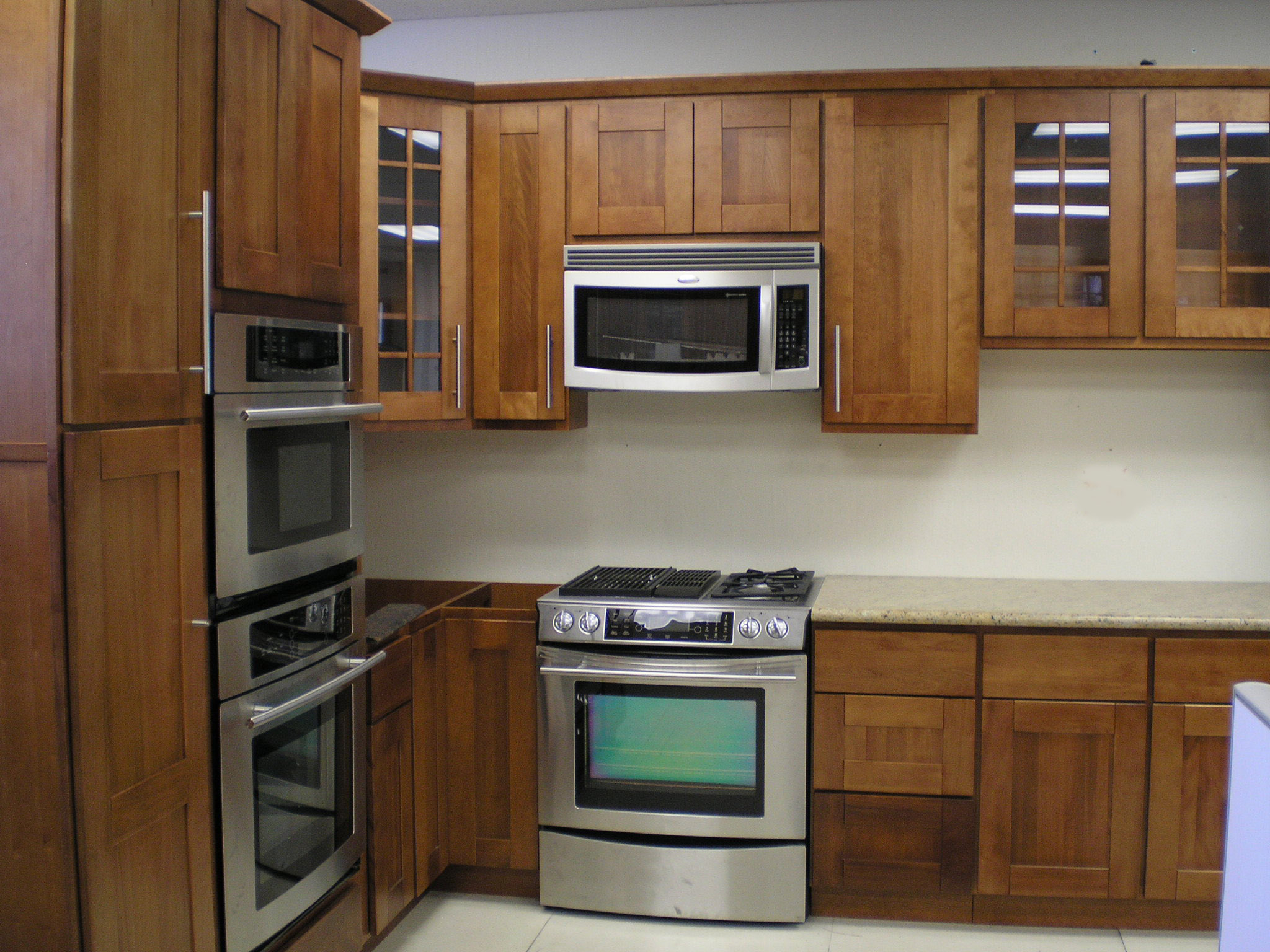 Shaker Style Kitchen Cabinets Designs